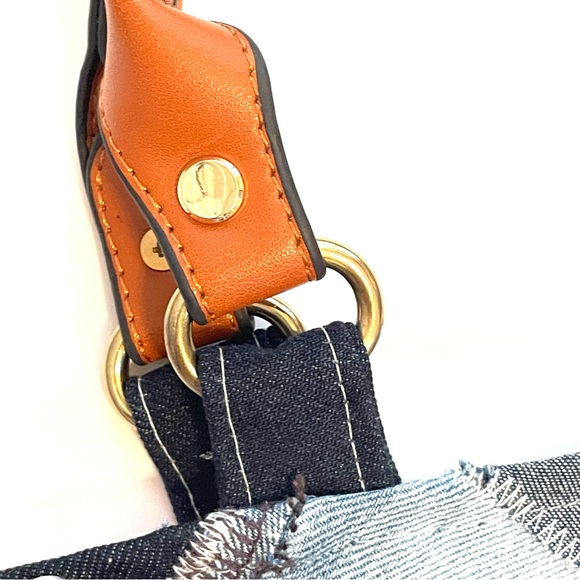 Tote Bag Designer with Patches and more by Patricia Adelson - Picture 4 of 8